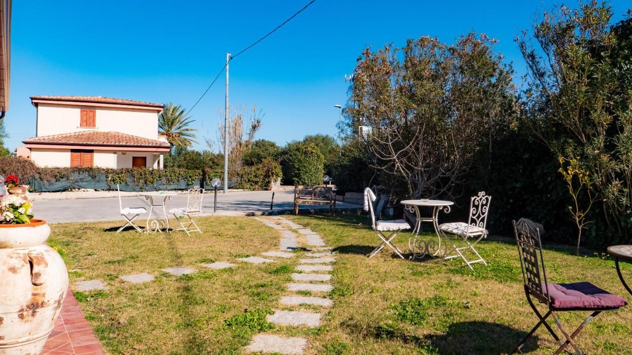 Quadrifoglio Affittacamere San Teodoro  Kültér fotó